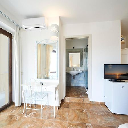 Le Conchiglie Alghero Hotel Exterior photo